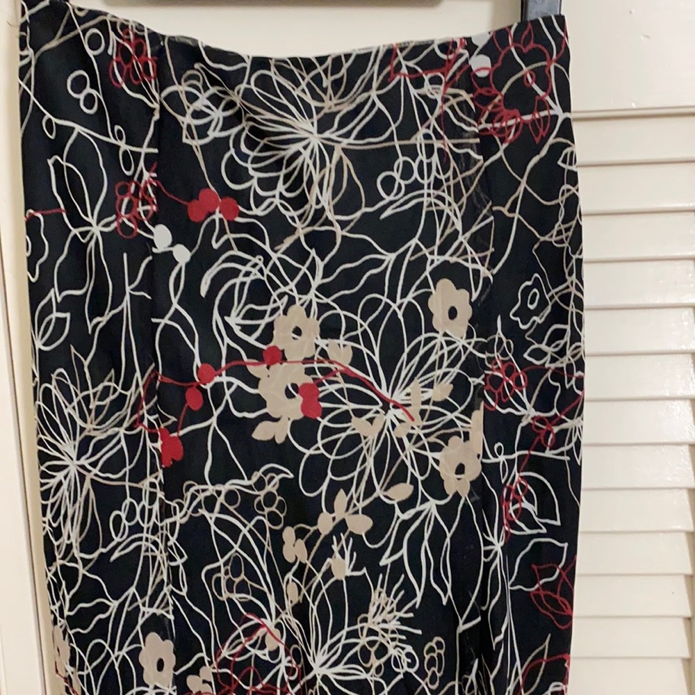 Pretty chiffon flowy skirt
